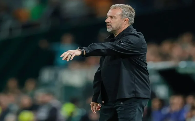 أزمة كبيرة.. كوبي قد يغيب إلى الأبد عن مباريات برشلونة